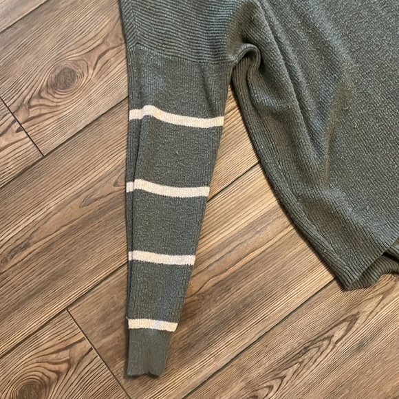 AEO Jegging Sweater - Picture 2 of 4